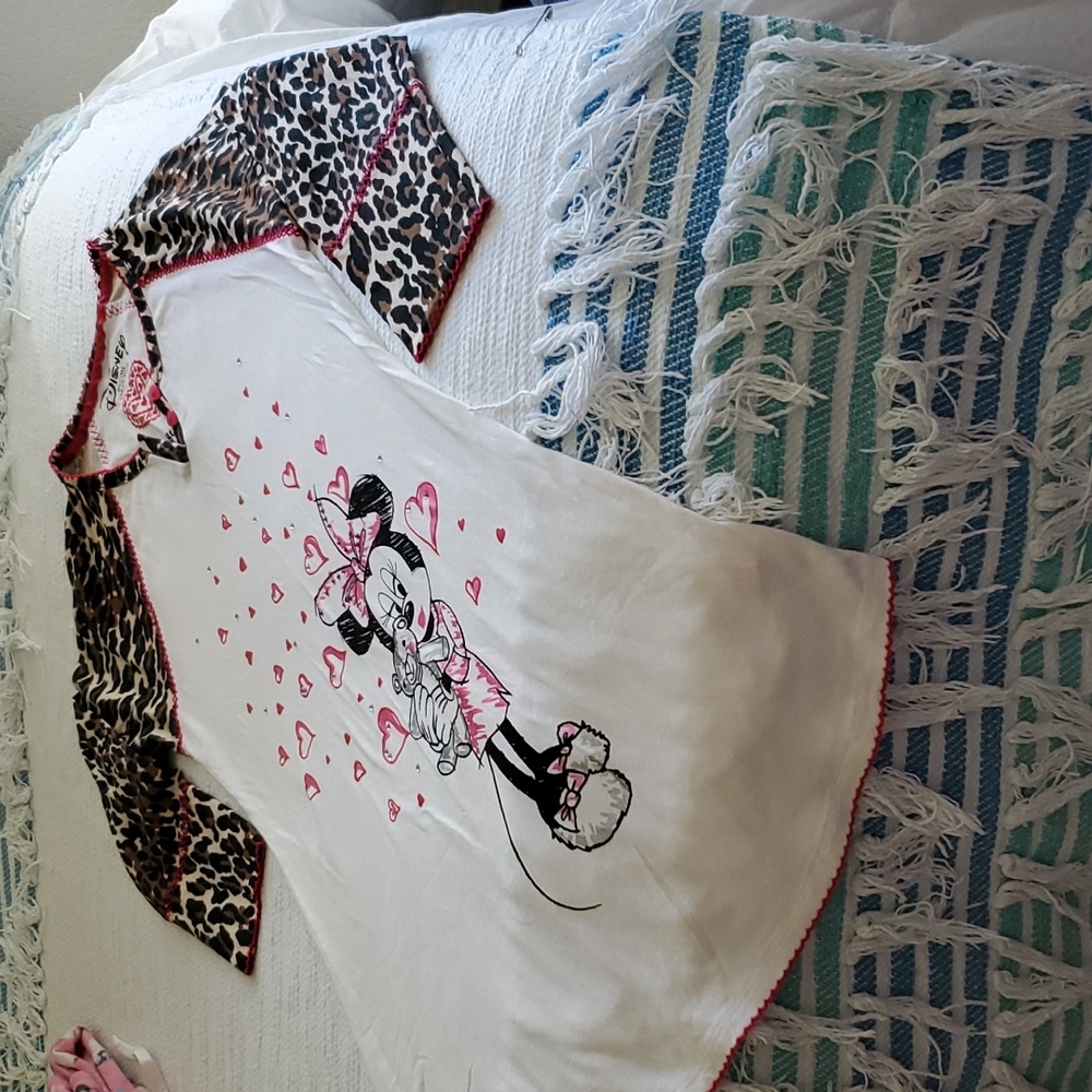 Disney Betsey Johnson Bedtime Collection Nightie